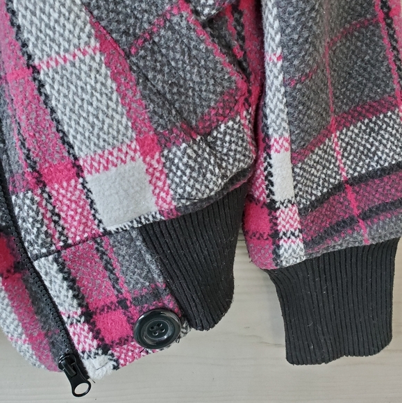 ambiance apparel Multicolored Plaid Knit Zip-up Winter Bomber Jacket Coat - Picture 9 of 16